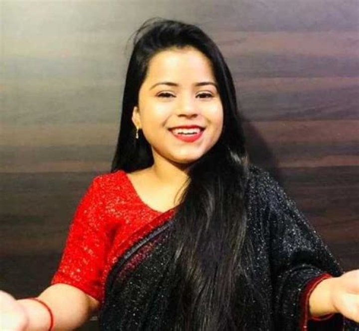 Juhi Aslam Height, Weight, Net Worth, Age, Birthday, Wikipedia, Who, Instagram, Biography