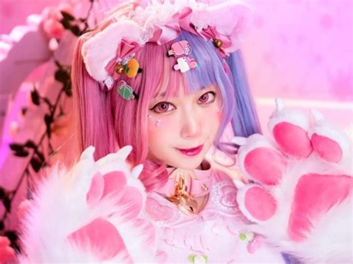
Who Is Natuecoco On TikTok? Meet The Cosplayer On Instagram 